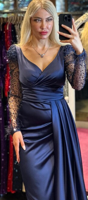 Navy Blue Long Sleeve Feather Detailed Slit Straight Cut Satin Long Evening Dress 7442 - 2