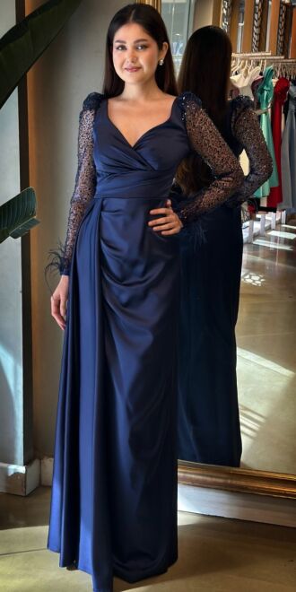 Navy Blue Long Sleeve Feather Detailed Slit Straight Cut Satin Long Evening Dress 7442 